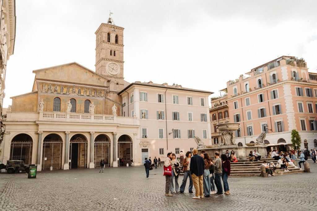 Roma: Tour enogastronomico al tramonto