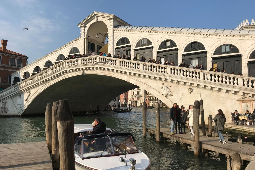 Experiencia en Venecia: Excursión guiada de un día desde el Lago de Garda