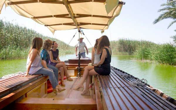 Paseos en barca por La Albufera de Valencia