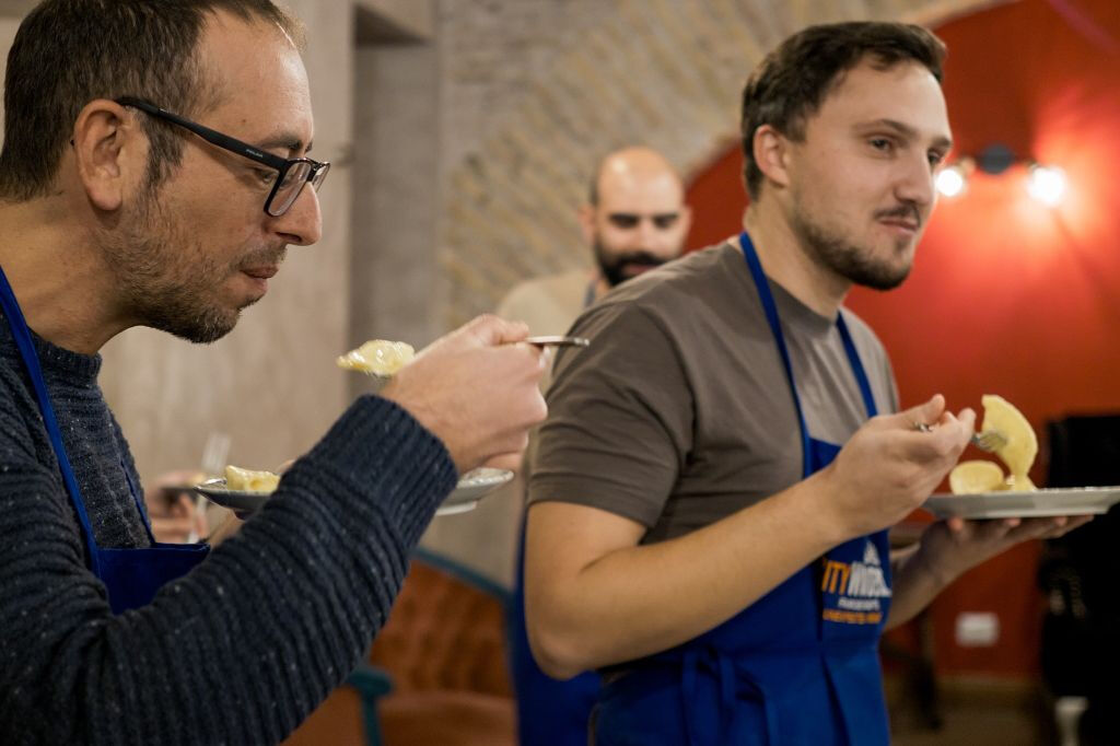 Roma: Fabricação de massas e degustação de vinhos em Trastevere