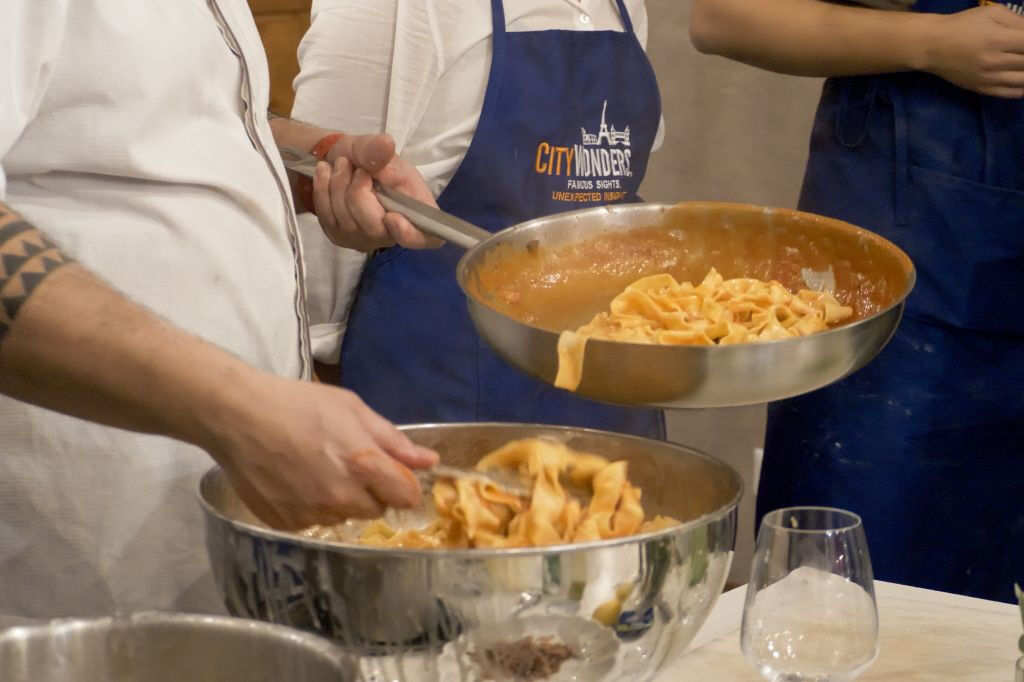 Roma: Fabricação de massas e degustação de vinhos em Trastevere