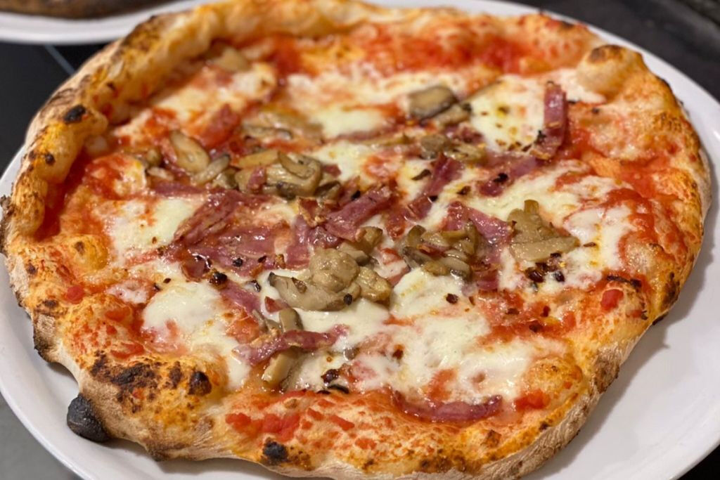 Rome: Express Pizza-Making Class