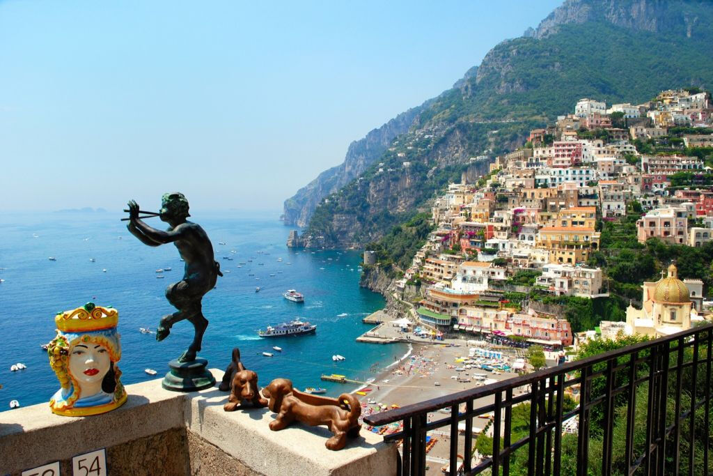 Positano et la côte amalfitaine : Excursion guidée d'une journée en train à grande vitesse au départ de Rome
