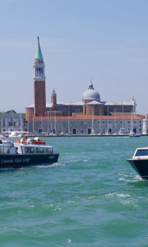 Transfert en bateau de Piazzale Roma à San Marco avec guide