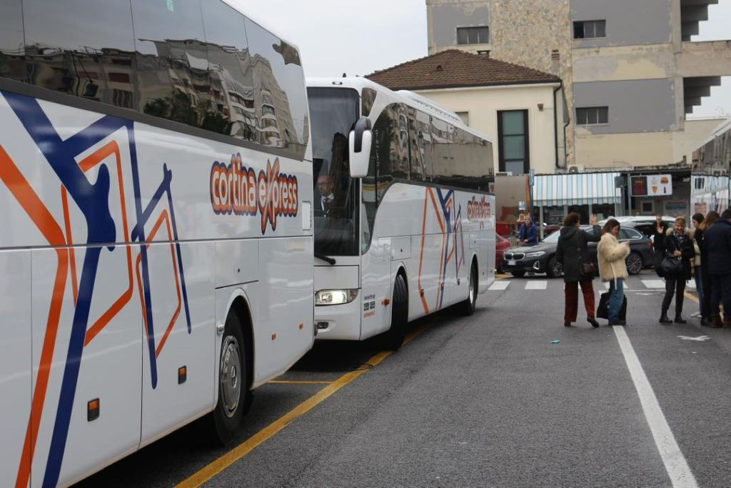 Bus from Venice Mestre Central Train Station ATVO to Cortina
