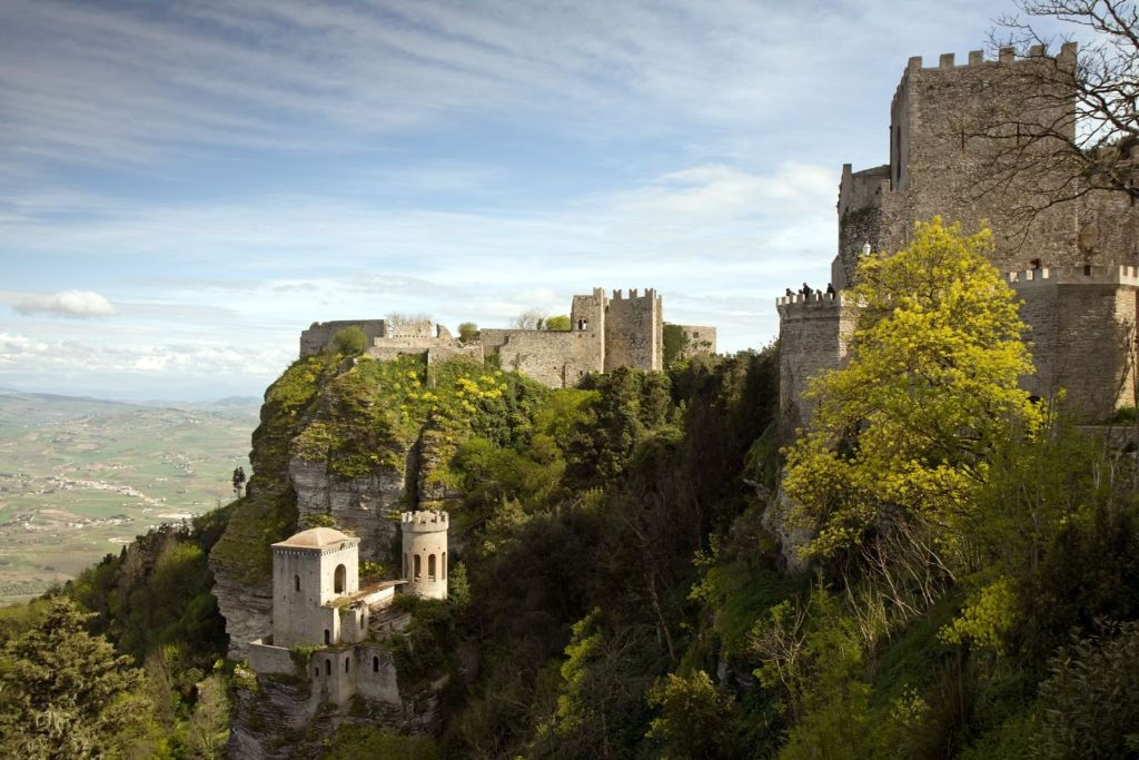 From Palermo: Day Trip to Erice + Sicilian Lunch + Granita Tasting + Salt Route