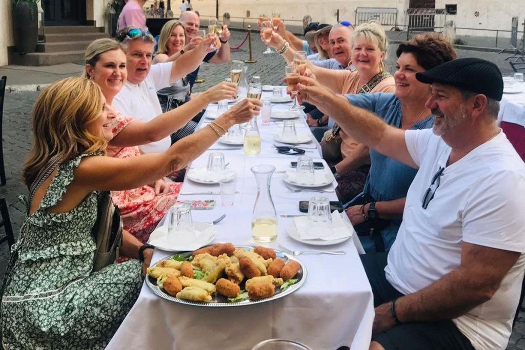 Rome: Campo De Fiori, Jewish Ghetto & Trastevere Food Tour