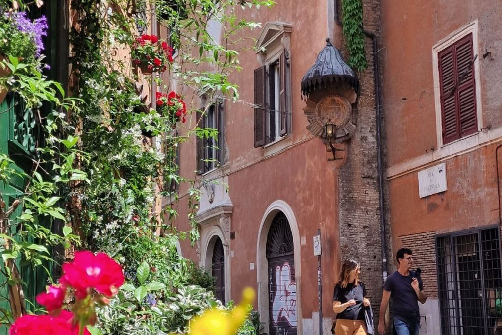 Rome: Campo De Fiori, Jewish Ghetto & Trastevere Food Tour