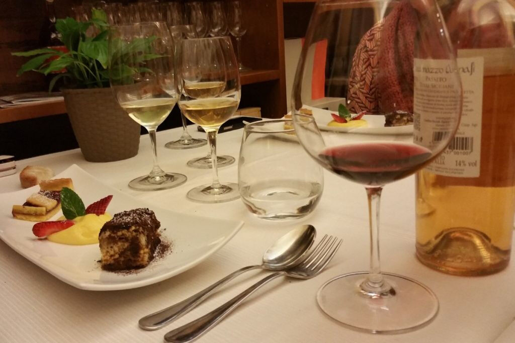 Rome : Dégustation de vin guidée + dîner