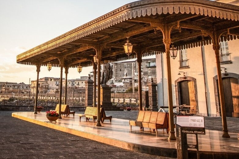 Musée ferroviaire de Pietrarsa : Transport depuis Naples + billet d'entrée + visite guidée
