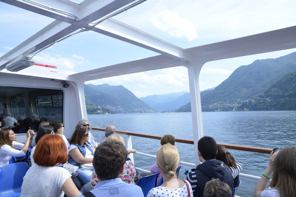 Lago di Como, Lugano e Bellagio: gita di un giorno da Milano + crociera in barca privata