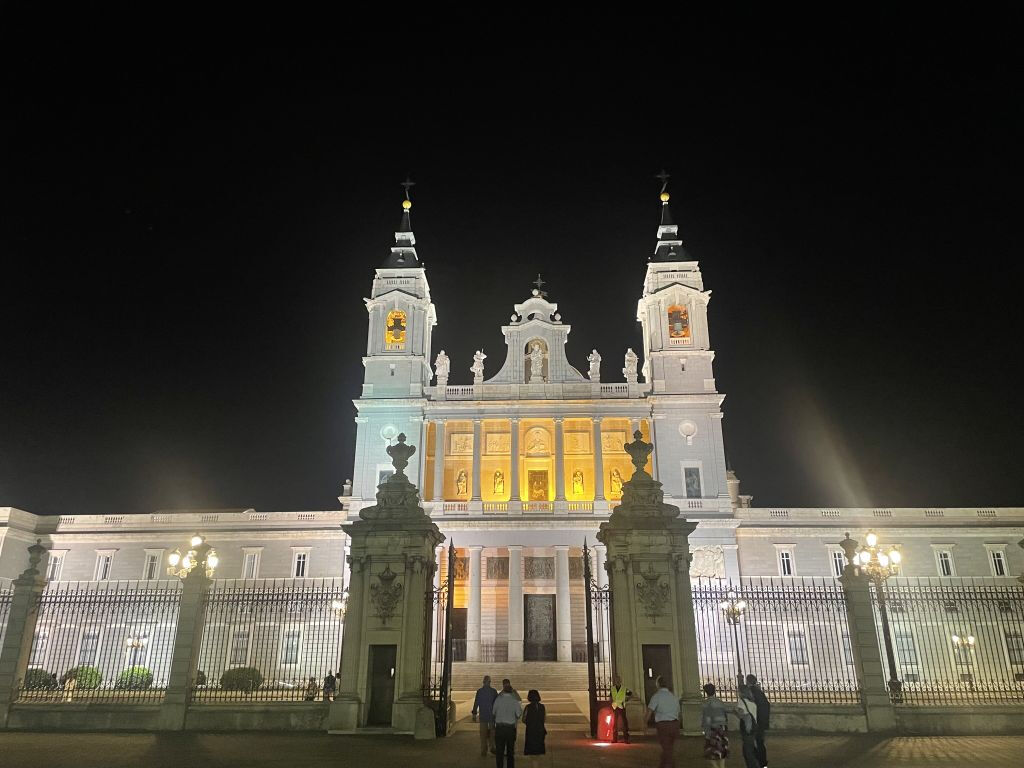 Guided Tours Madrid by Night 