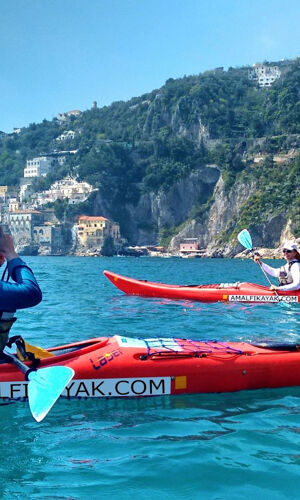 Tour de 3 horas en kayak por la costa de Amalfi