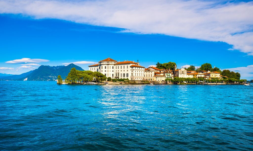Lake Maggiore: Daytrip from Milan