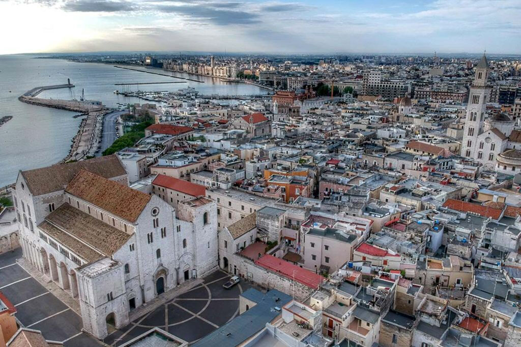 Basilica di San Nicola e Cripta: Tour Guidato