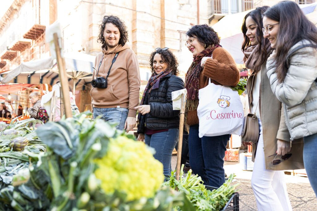 Roma: Tour pelo mercado + experiência gastronômica na casa de um morador