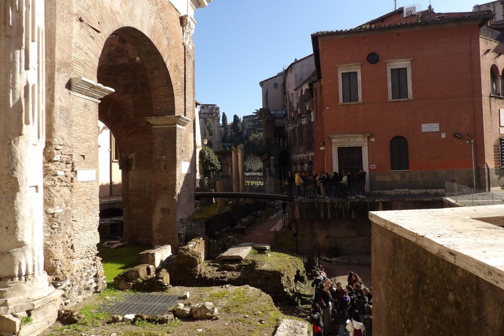 Rome: Trastevere and Jewish Quarter Guided Tour