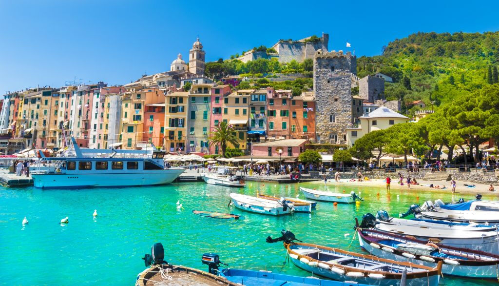 Cinque Terre: Daytrip from Milan