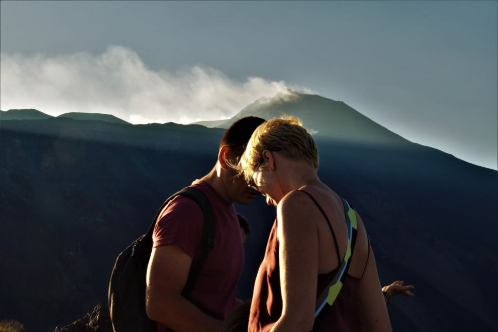 Monte Etna e Grotta della Lava: Tour guidato