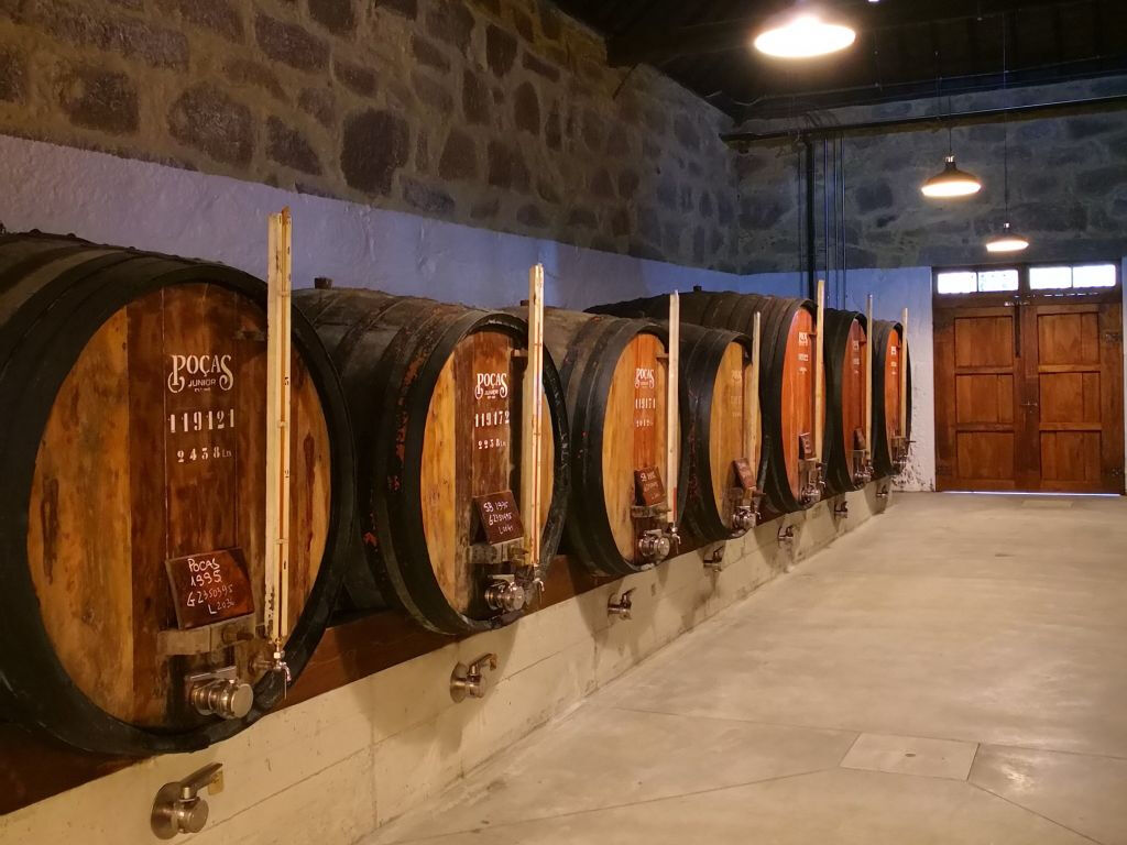 Caves Poças: Visita guiada e degustação de 3 vinhos do Porto