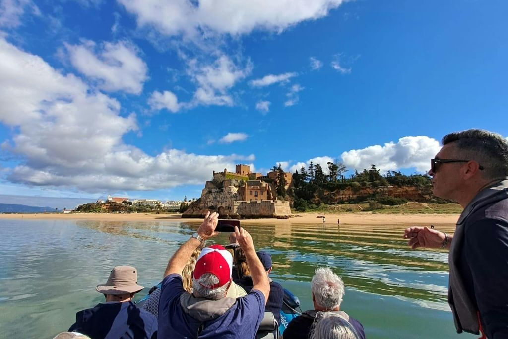 Benagil Caves & Praia da Marinha: Boat Tour from Portimão