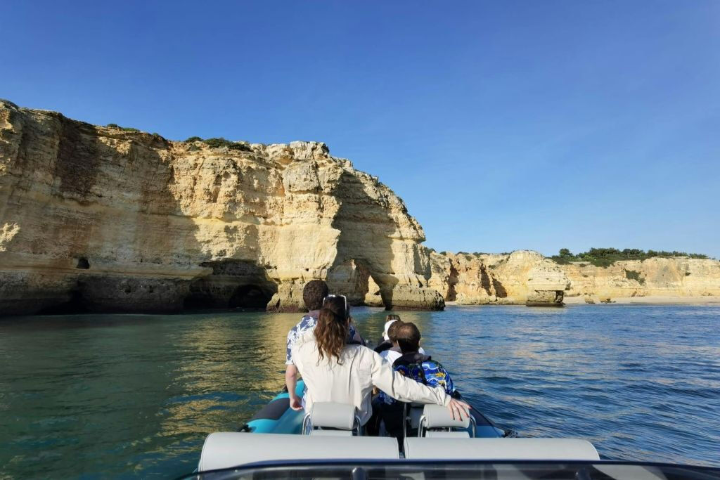 Benagil Caves & Praia da Marinha: Boat Tour from Portimão
