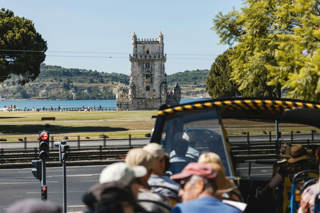 Lisbona - Tour su Bus, Barca e Tram Hop-on Hop-off per 72 o 96 Ore