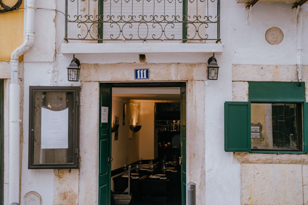 Canto do Poeta: Fado tradizionale e cena