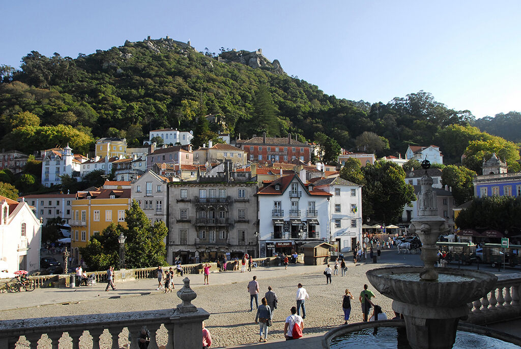 Sintra, Cascais e Cabo da Roca: Gita guidata di un giorno per piccoli gruppi da Lisbona