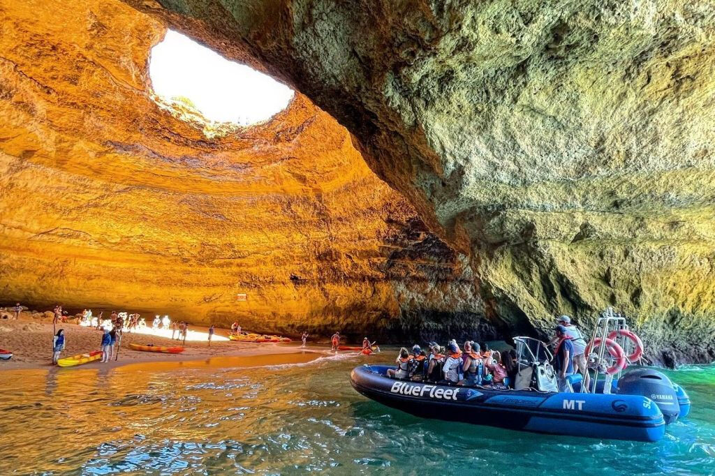 Cueva de Benagil: Excursión en barco desde Lagos