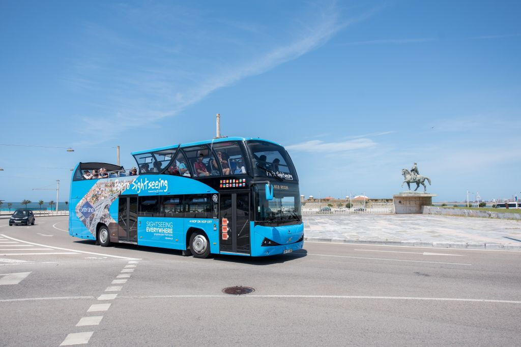 Porto: 48 ore di autobus Hop-on Hop-off + crociera sul fiume + cantina di vini