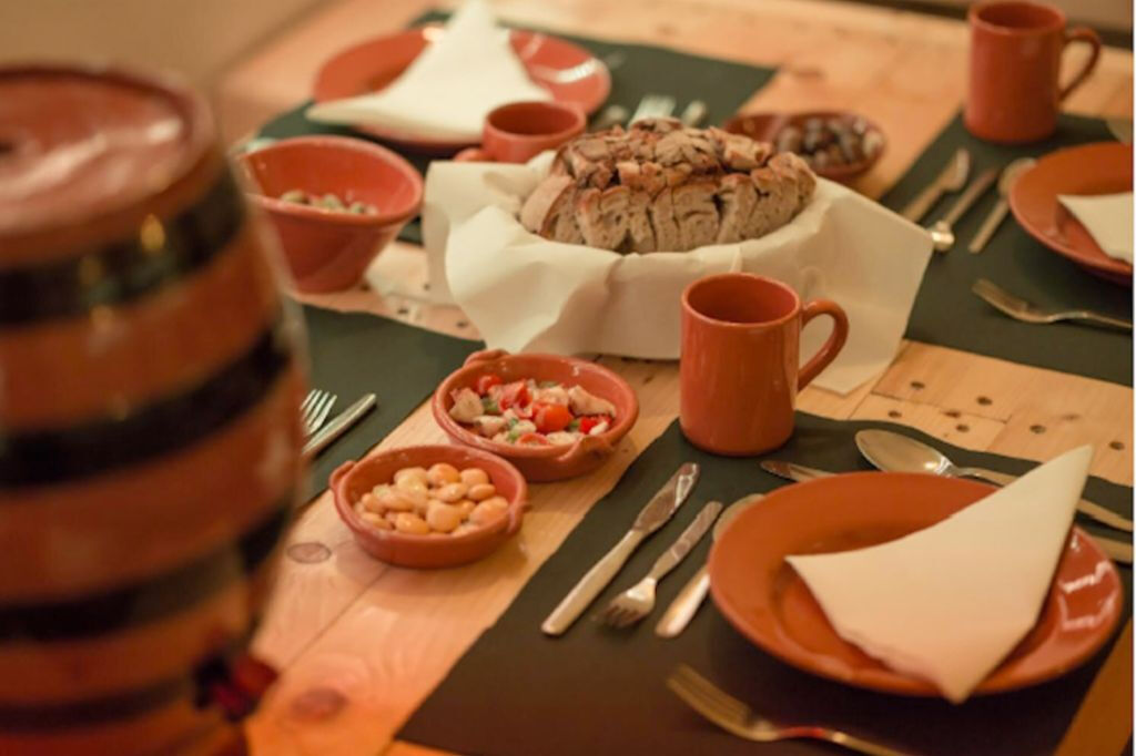 Associação Fado do Casto: Espectáculo de Fado con Cena