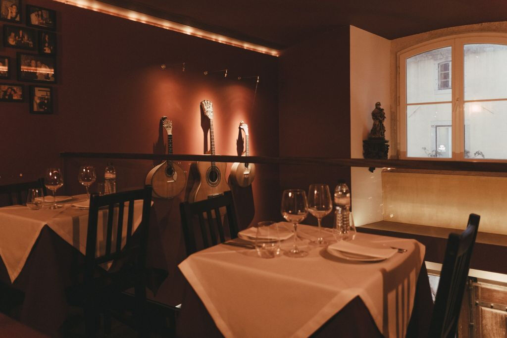 Mesa de Frades: Spettacolo di fado tradizionale con cena