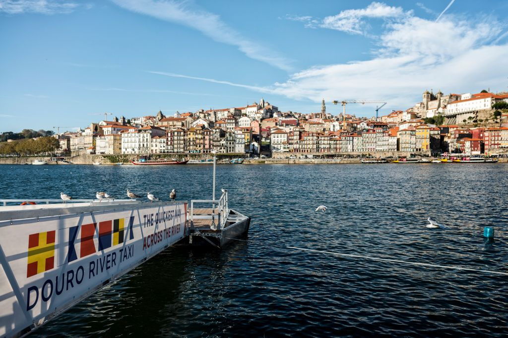 Balsa para o rio Douro