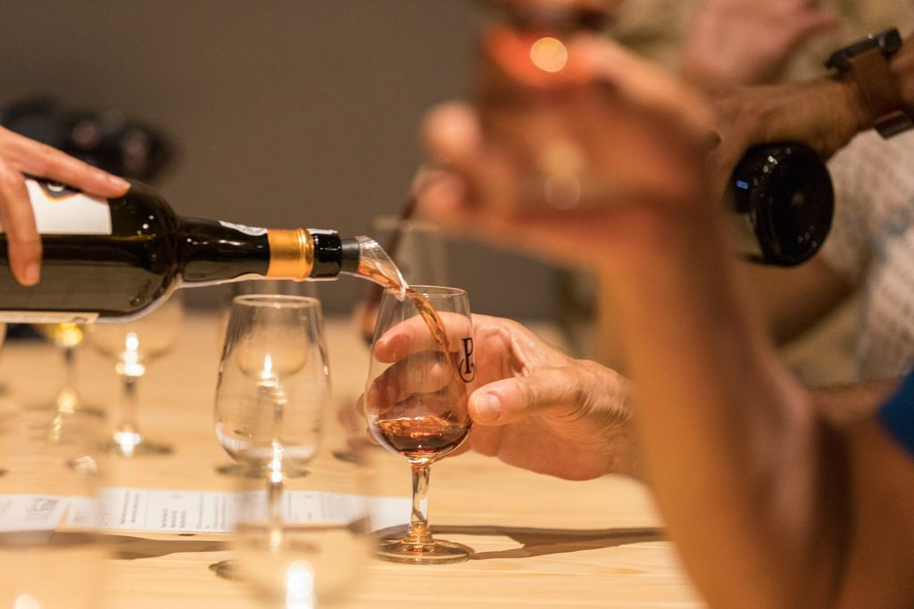 Cuevas Poças: Vinho do Porto & Pastel de Nata