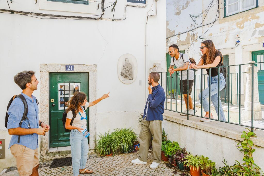 Best of Lisbon Walking Tour: Baixa, Chiado and Alfama