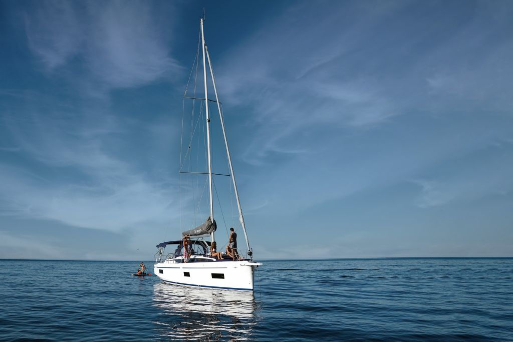 Algarve: Luxury Yacht Cruise From Portimão