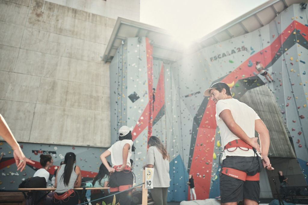 Lisbon: Climbing Experience at Escala25