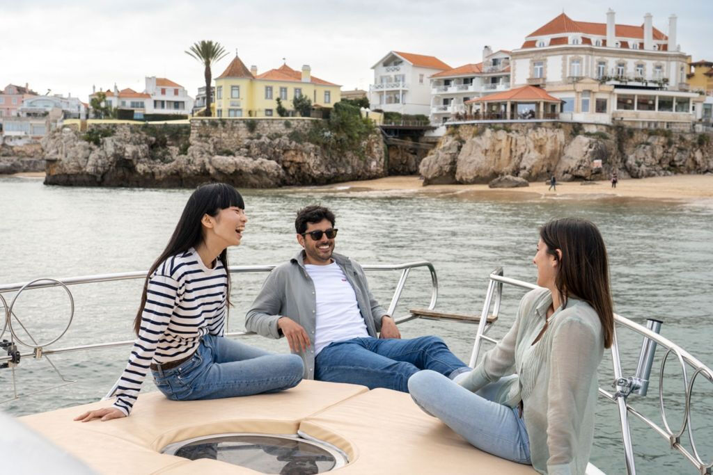 Sintra & Cascais: Guided Walking Tour & Day Trip From Lisbon