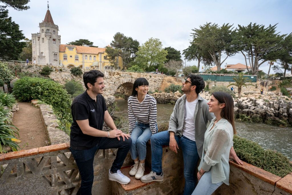 Sintra & Cascais: Guided Walking Tour & Day Trip From Lisbon