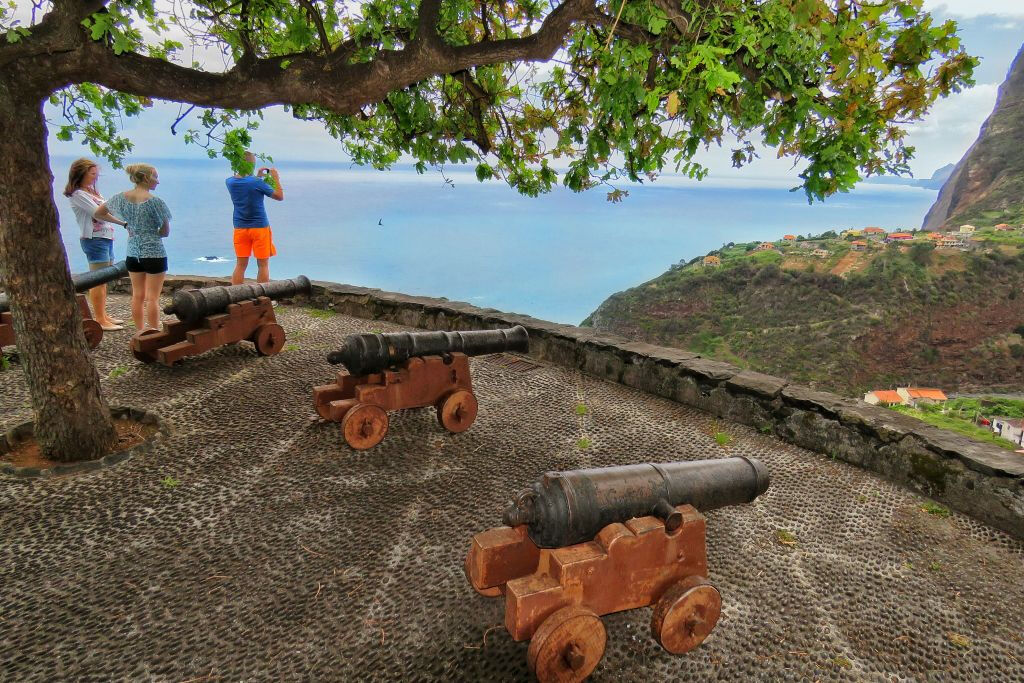 Madeira Peaks: Guided Tour
