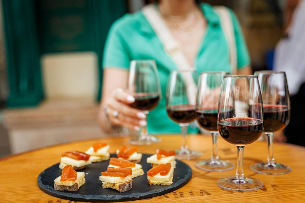 Lisboa: Ruta gastronómica y vinícola portuguesa en grupo reducido