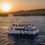 Grotte di Benagil: Tour in barca al tramonto da Albufeira + BBQ sulla spiaggia + Open Bar