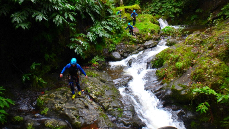 Canyoning in Ribeira dos Caldeirões