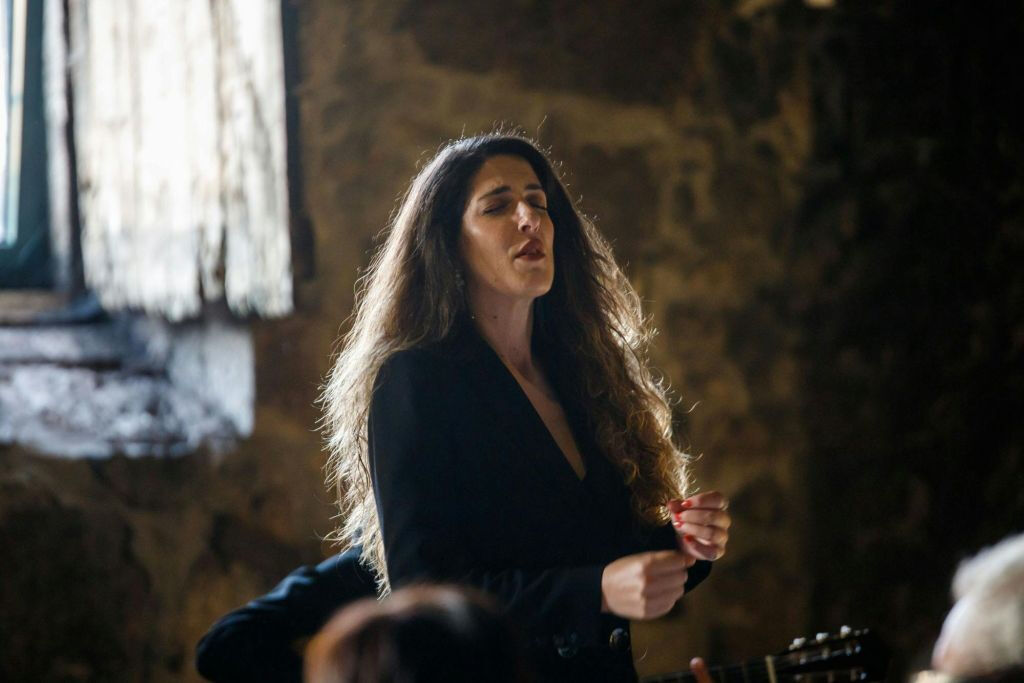 Il meglio di Porto - Fado dal vivo, vino di Porto e cena di Porto
