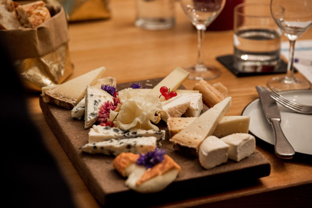 Paris: A melhor degustação de vinhos e queijos