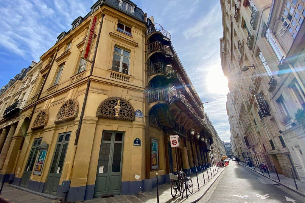 París: Recorrido a pie por el Palais Royal y Passages Couverts con el smartphone