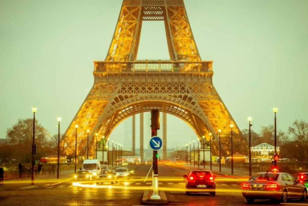 Parigi: Tour turistico con audioguida