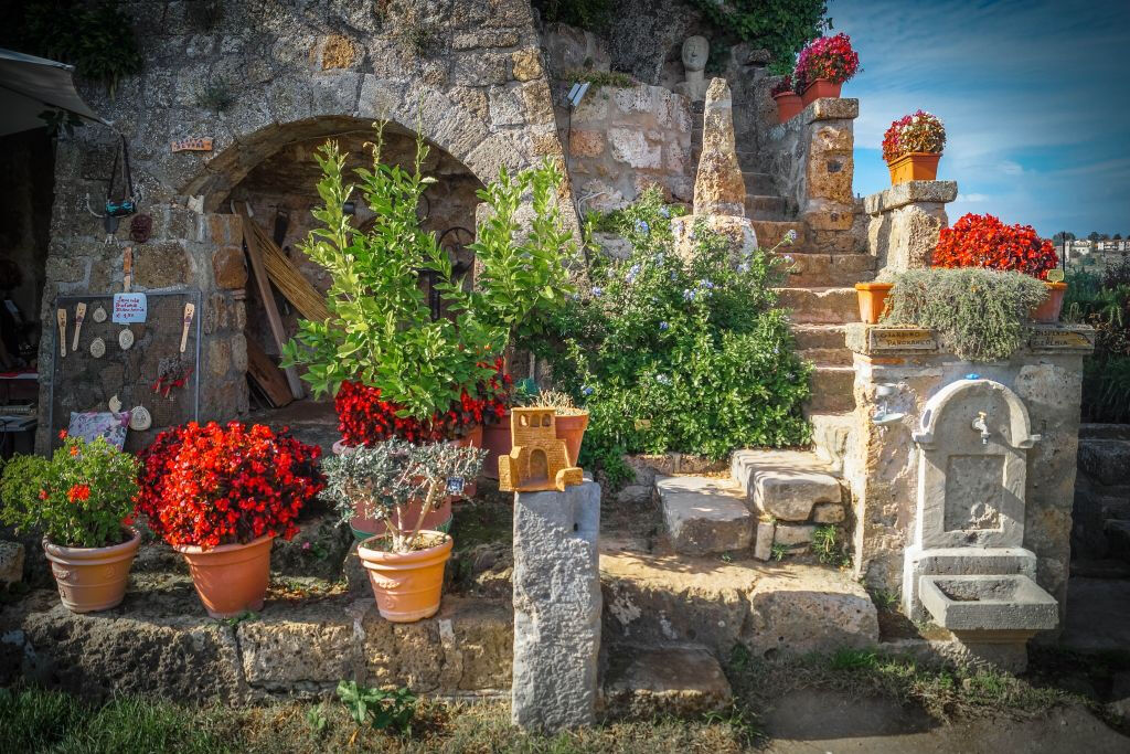 Civita di Bagnoregio, Montepulciano et Orvieto : Circuit au départ de Rome + Déjeuner et vin