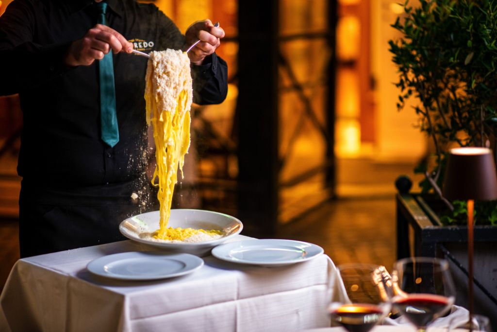 Alfredo alla Scrofa Restaurant: Menu with the Original Fettucine Alfredo